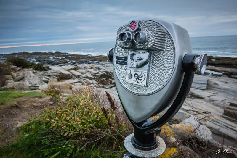 Coin-Operated Viewfinder